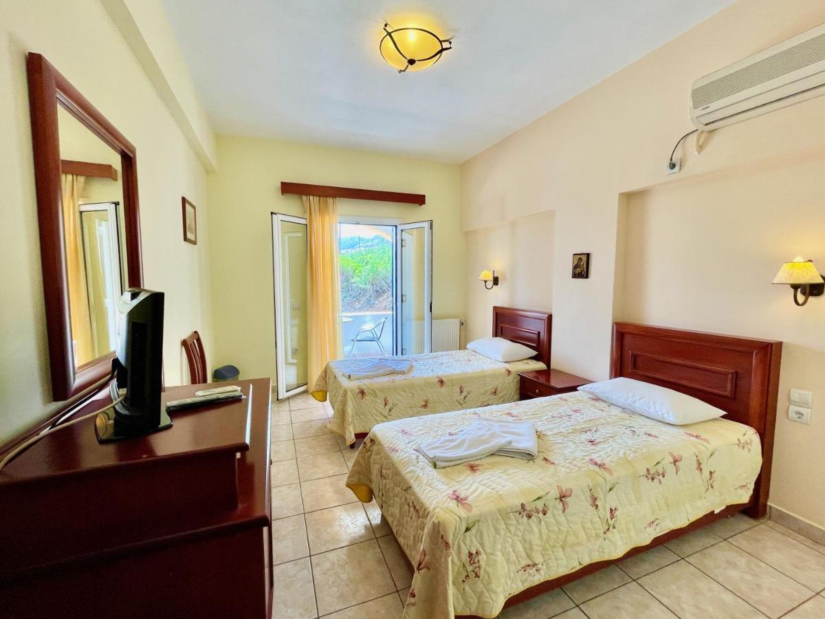 Venardos Hotel Agia Pelagia  Ngoại thất bức ảnh