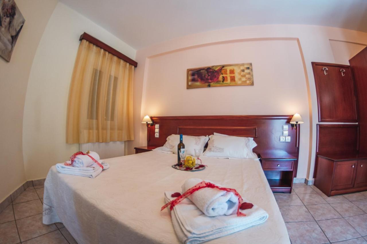 Venardos Hotel Agia Pelagia  Ngoại thất bức ảnh