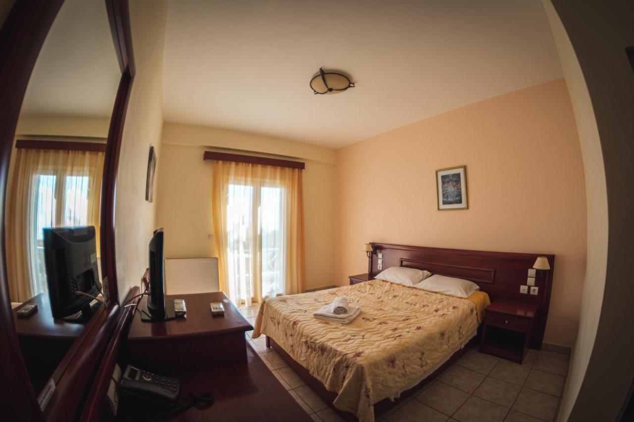 Venardos Hotel Agia Pelagia  Ngoại thất bức ảnh