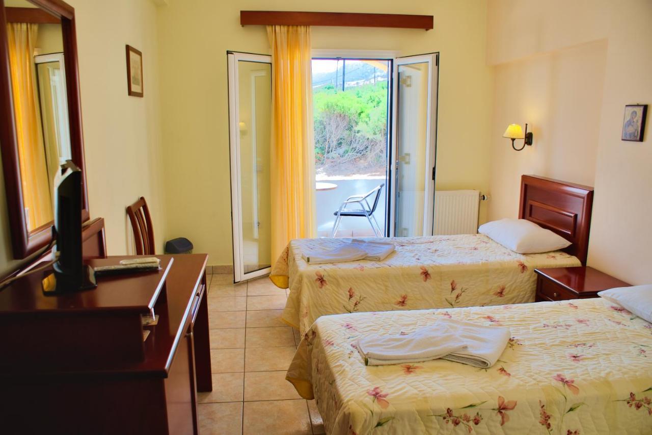 Venardos Hotel Agia Pelagia  Phòng bức ảnh