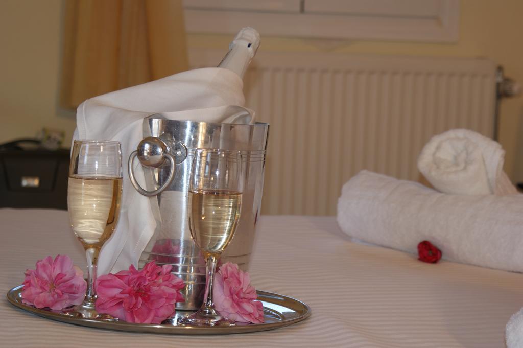 Venardos Hotel Agia Pelagia  Ngoại thất bức ảnh